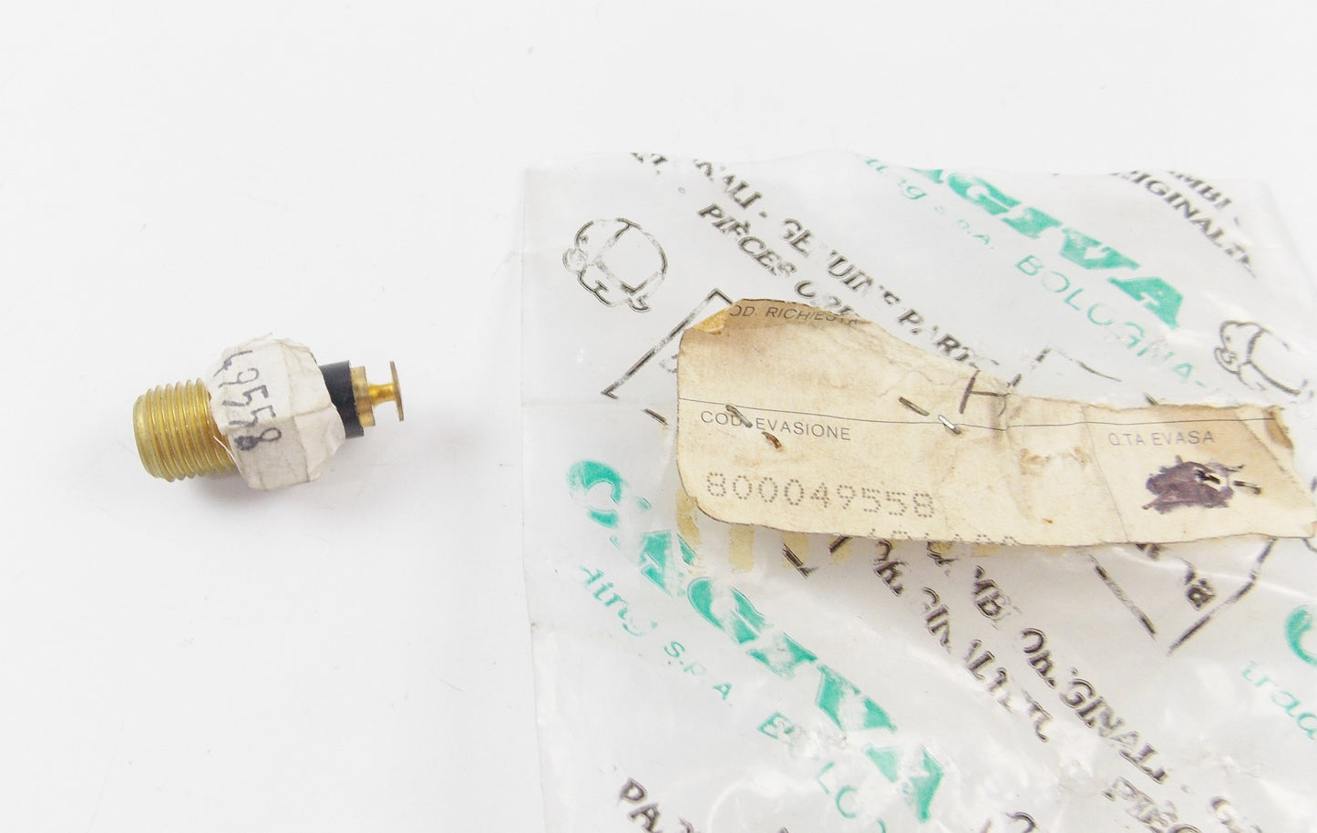 NOS OEM CAGIVA 1988-1989 BLUES 125/COSI 50 THERMO TEMPERARTURE SWITCH 800049558 - MotoRaider