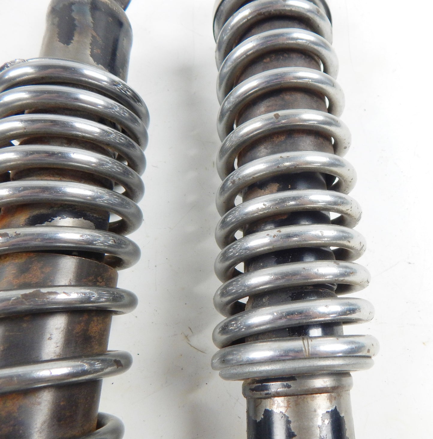 1970 GILERA 125 GIUBILEO SUSPENSION REAR SHOCKS + HARDWARE VINTAGE ITALY - MotoRaider