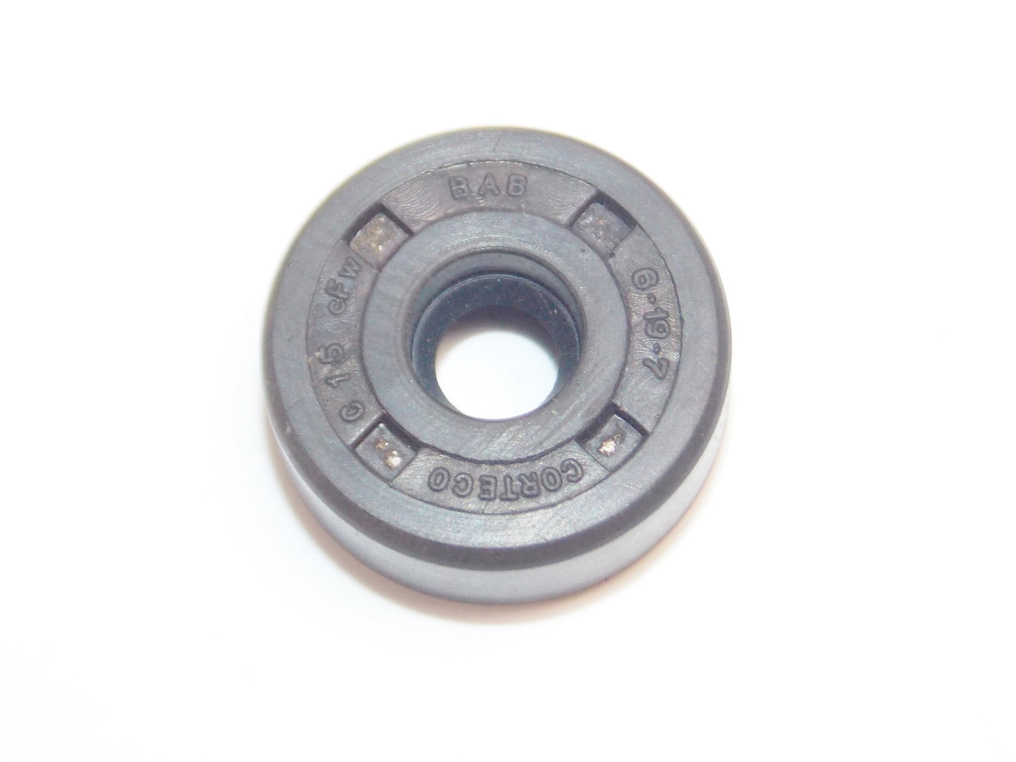 OEM LAVERDA 1200 GEARBOX MAIN SHAFT OIL SEAL 6 x 19 x 7 55211219 | 55 211 219 - MotoRaider