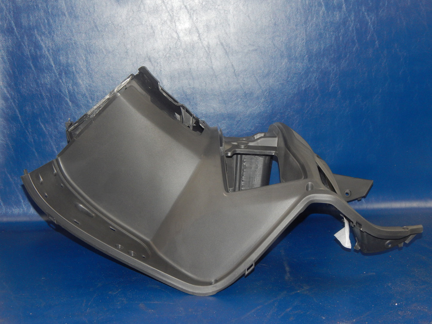 1998-2002 SUZUKI AN250 BURGMAN 250 FRONT BOX COVER BLACK 92111-14F02-Y0J - MotoRaider