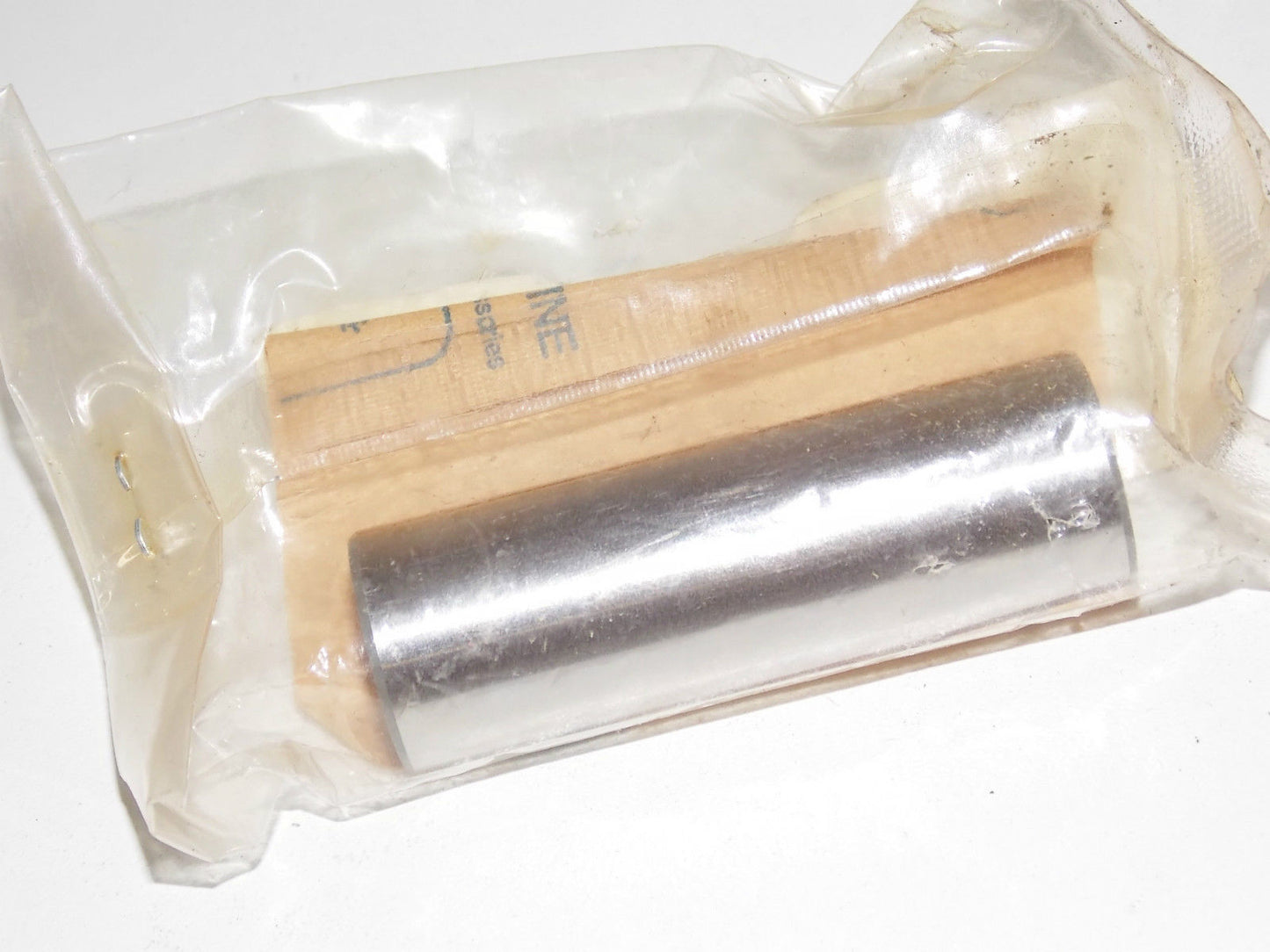 NEW Yamaha 1987 1988 1990 1991 1993 Wave Runner Jammer PISTON PIN 689-11633-00 - MotoRaider