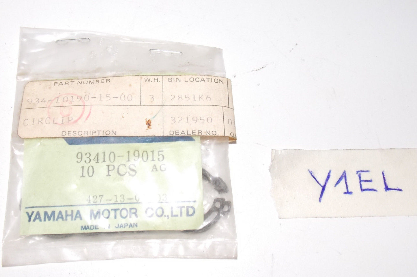 NOS OEM YAMAHA 1974 1975 1976 1978 DT250 XT500 IT250 DT360 CIRCLIP 93410-19015 - MotoRaider