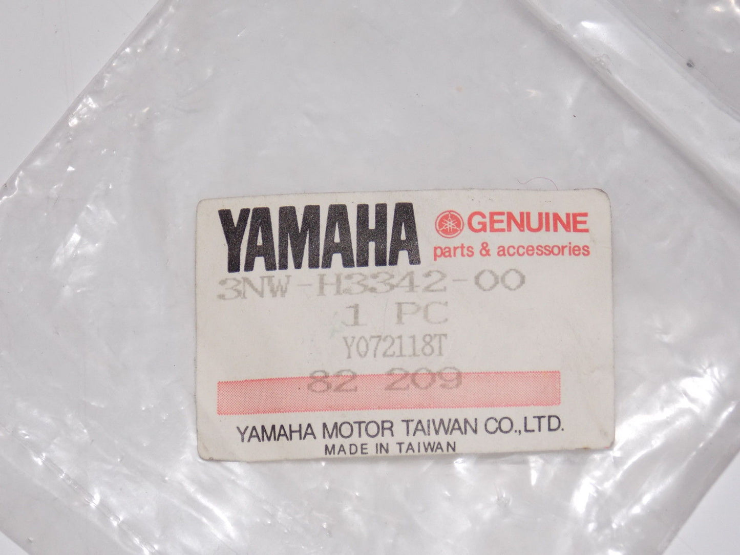 NOS YAMAHA 1996 CR50Z CR50 TURN SIGNAL INDICATOR LENS FLASHER BLINKER 3NW-H3342 - MotoRaider