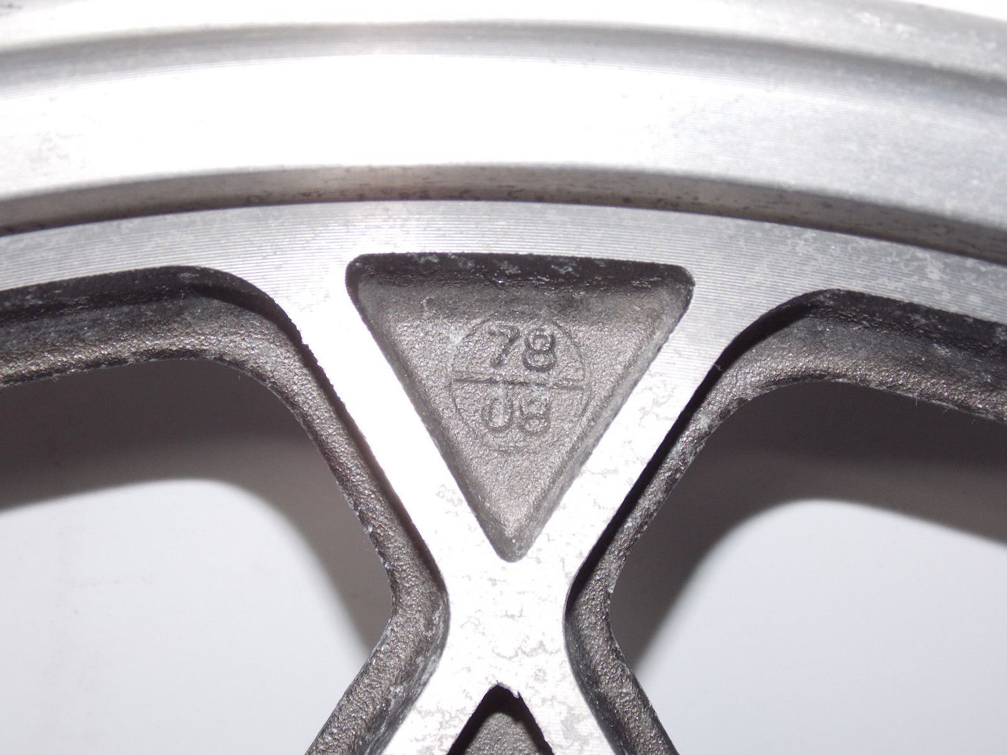 NEW 1980'S NOS 18" x 1.85 ENKEI BLACK ALLOY WHEEL FRONT SUZUKI TUBELESS JAPAN - MotoRaider