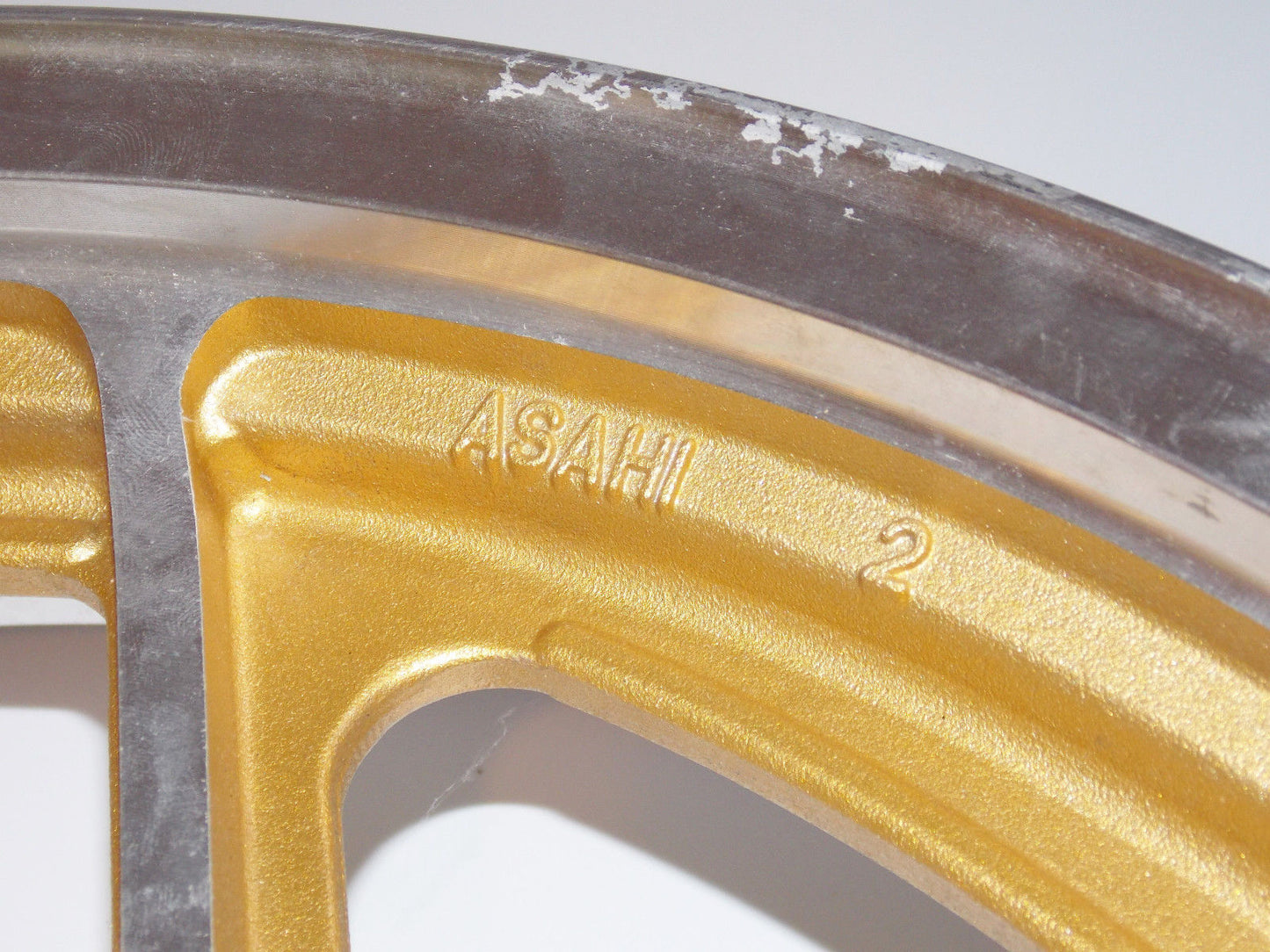 NOS SUZUKI 1983-84-85 GSX750 1.6-2.15 ASAHI ALLOY GOLD RIM WHEEL 54111-09310-19T - MotoRaider