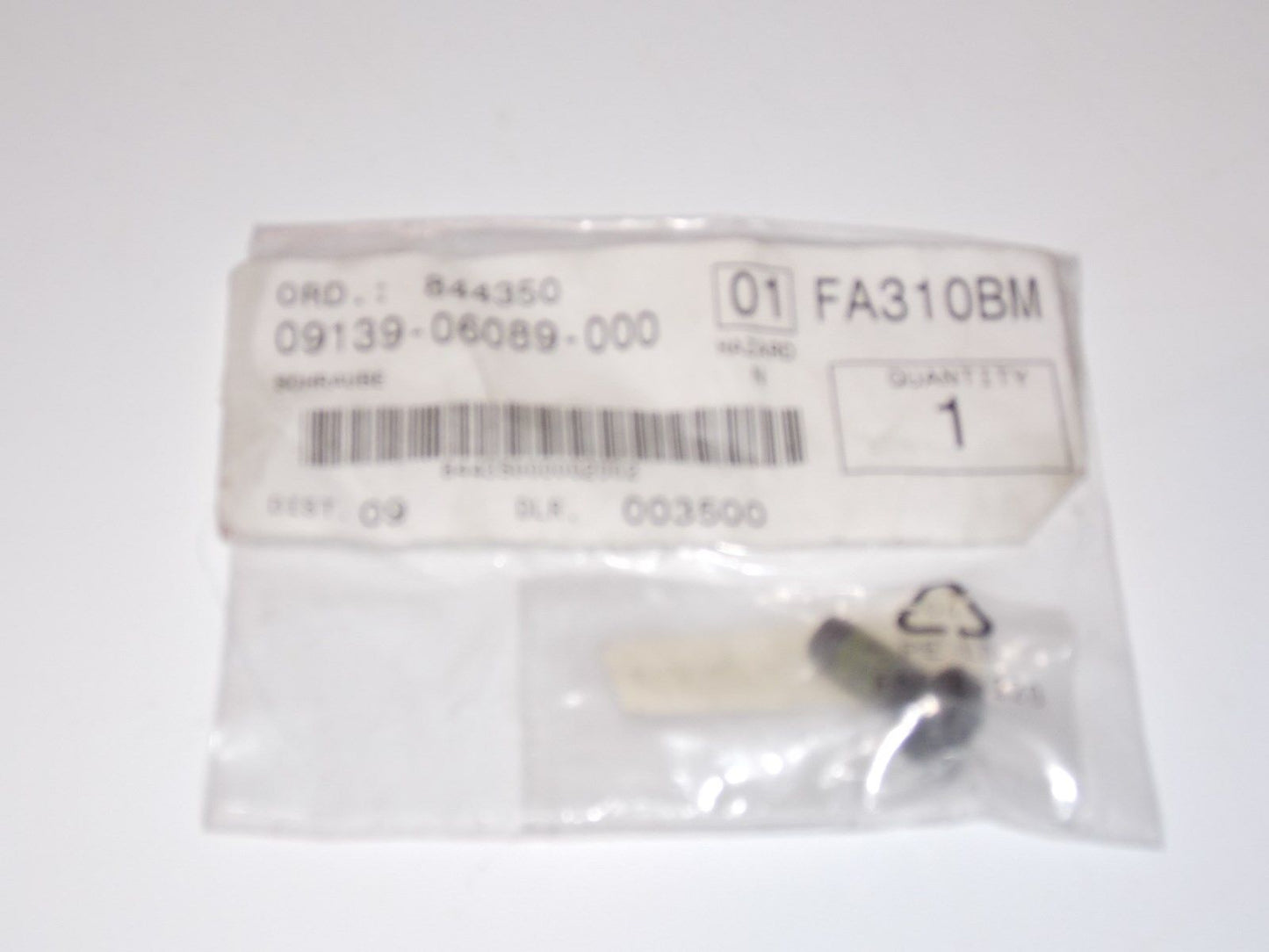 NOS SUZUKI 1992 1994 2009 2011-2013 SCREW DR650 VL1500 GSX600 09139-06089-000 - MotoRaider