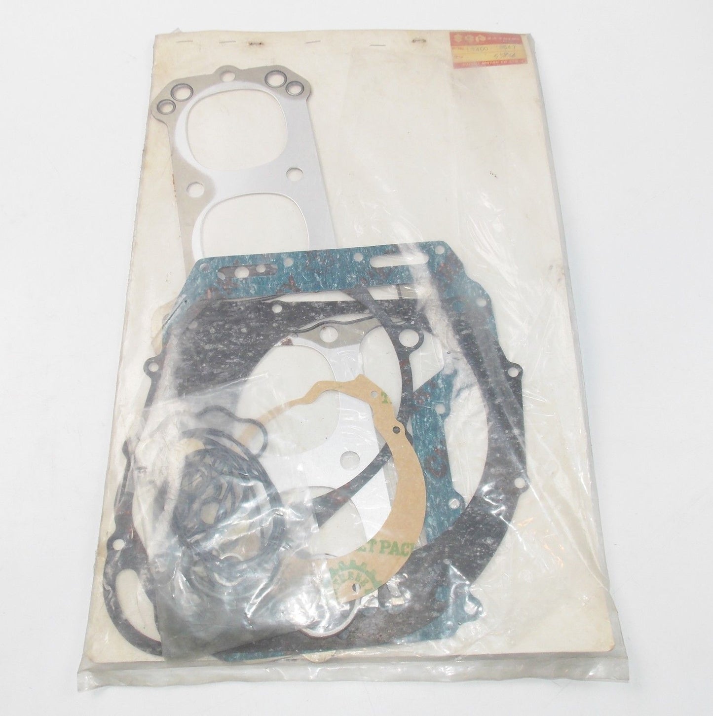 NOS SUZUKI GASKET SET X4481T 11400-49846 - MotoRaider
