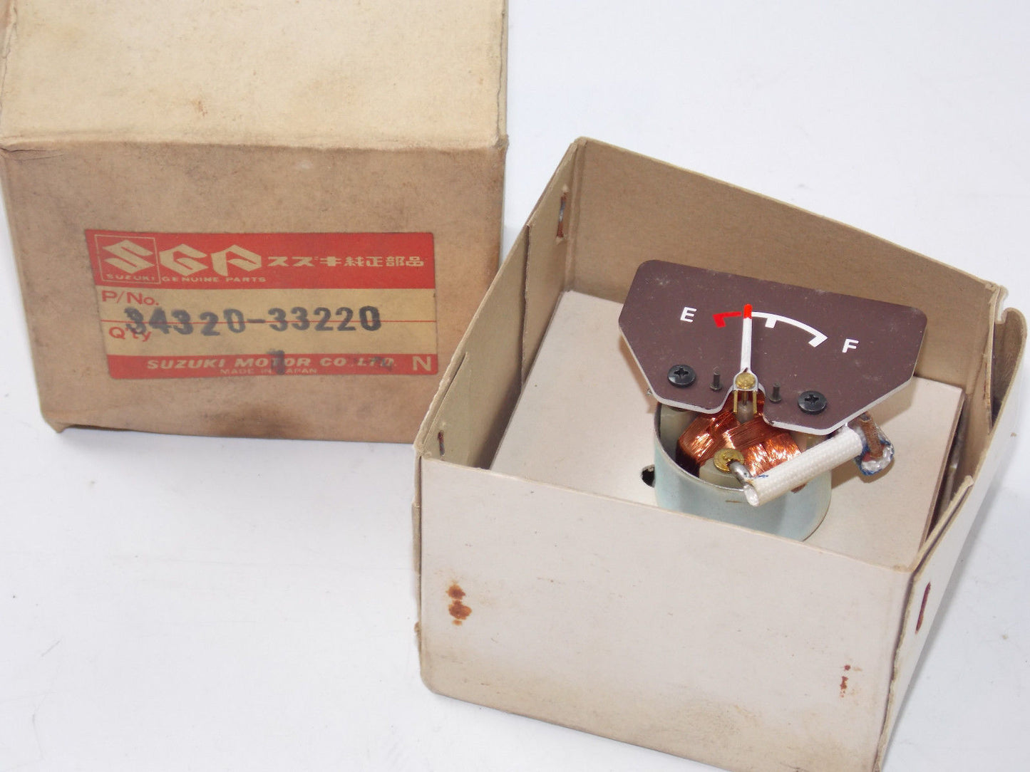 NOS SUZUKI 1981 1982 1983 GS450 GS650 GS750 GS850 FUEL GAUGE METER 34320-33220 - MotoRaider