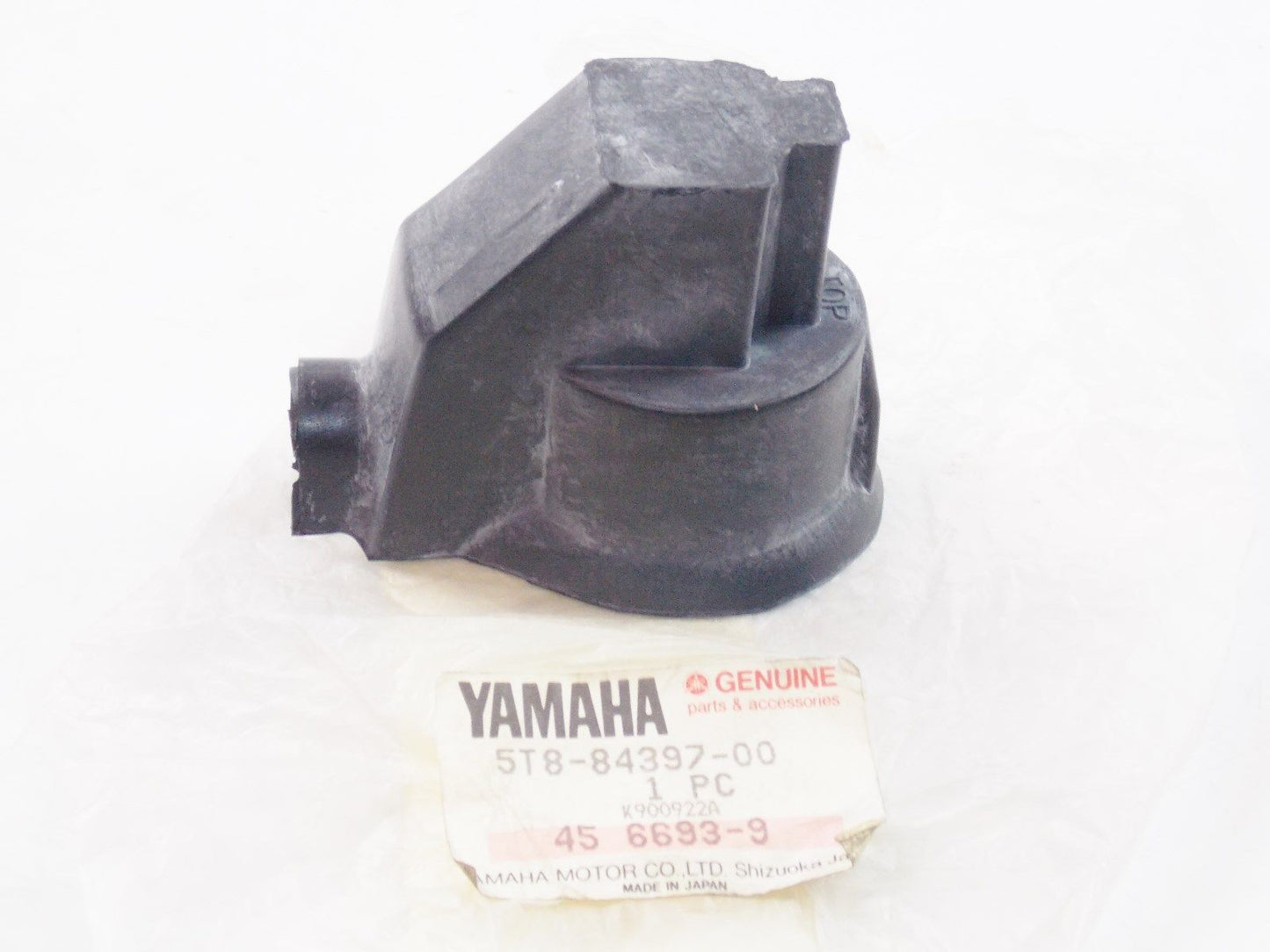 NOS YAMAHA 1989 HEADLIGHT BULB SOCKET XTZ600 XTZ750 5T8-84397 - MotoRaider