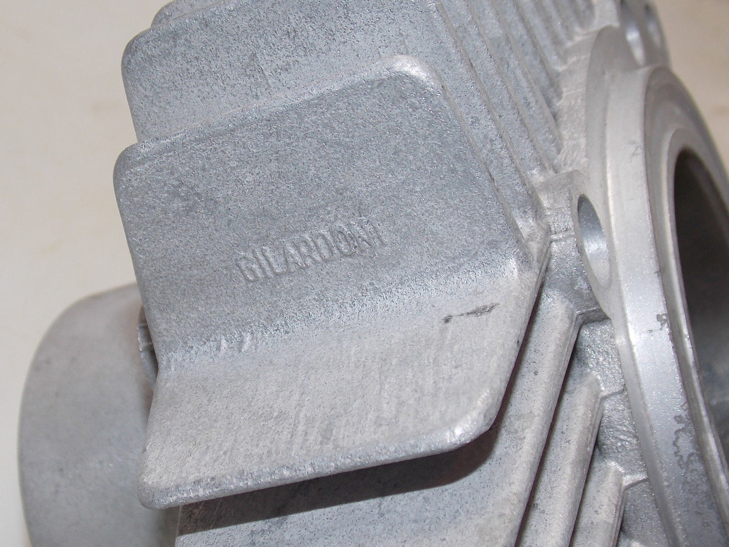 NOS 80'S DUCATI VERTICAL CYLINDER PANTAH XL TL 350 CAGIVA ALA AZZURRA 065917110 - MotoRaider