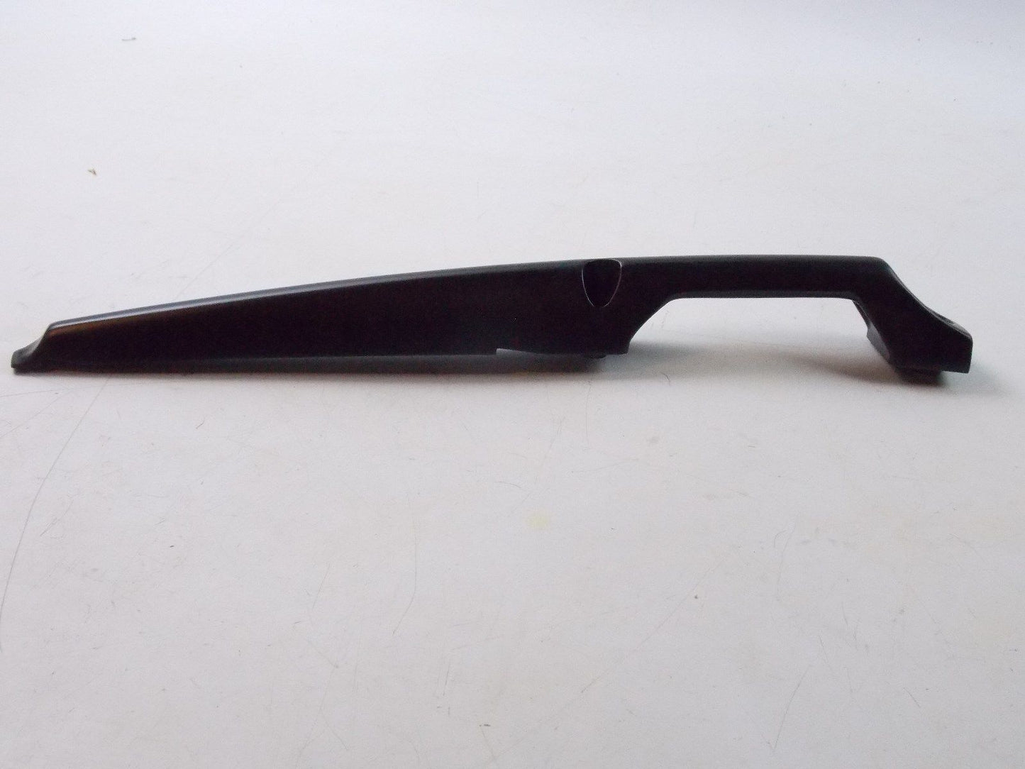 NOS KAWASAKI 1983 1984 1985 RH FRAME SEAT GRIP ZX1100 ZX750 32109-1047 - MotoRaider