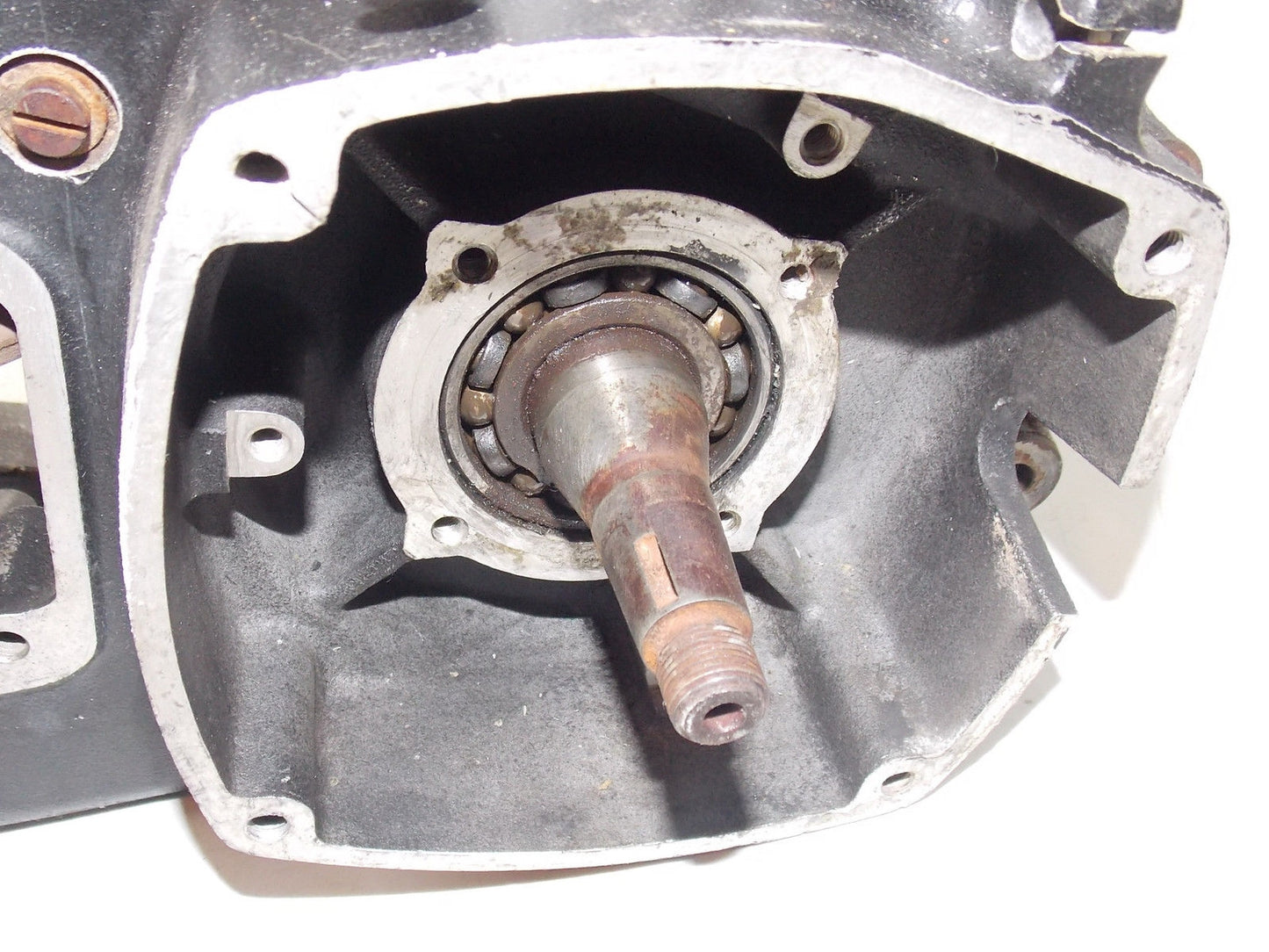 1973-79 HUSQVARNA ENGINE CENTER CRANK CASES AUTOMATIC AE360 CRANKSHAFT AUTO - MotoRaider