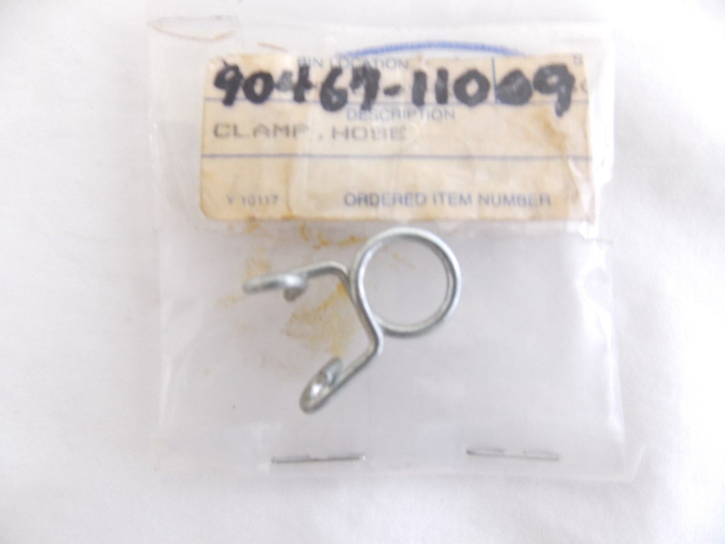 NOS YAMAHA AFTERMARKET1997-2005 SCISSOR CLIP EW643 GP292 GP433 90467-11009 - MotoRaider