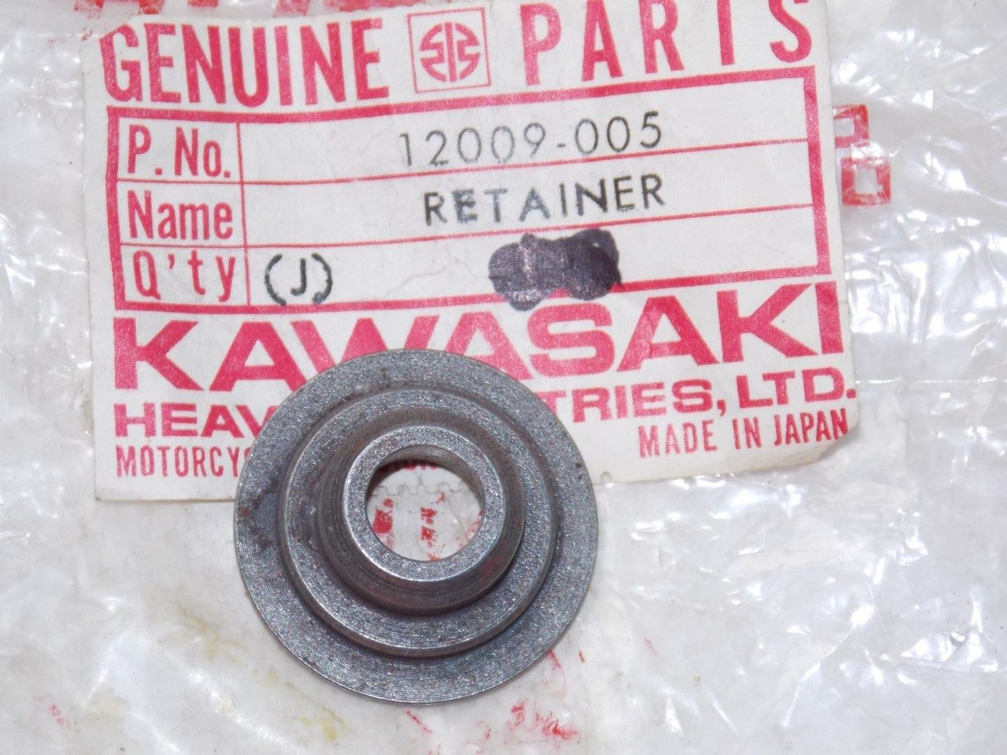 NOS KAWASAKI 1973-2015 VALVE SPRING RETAINER (2) KVF360 KZ900 KL650 12009-005 - MotoRaider