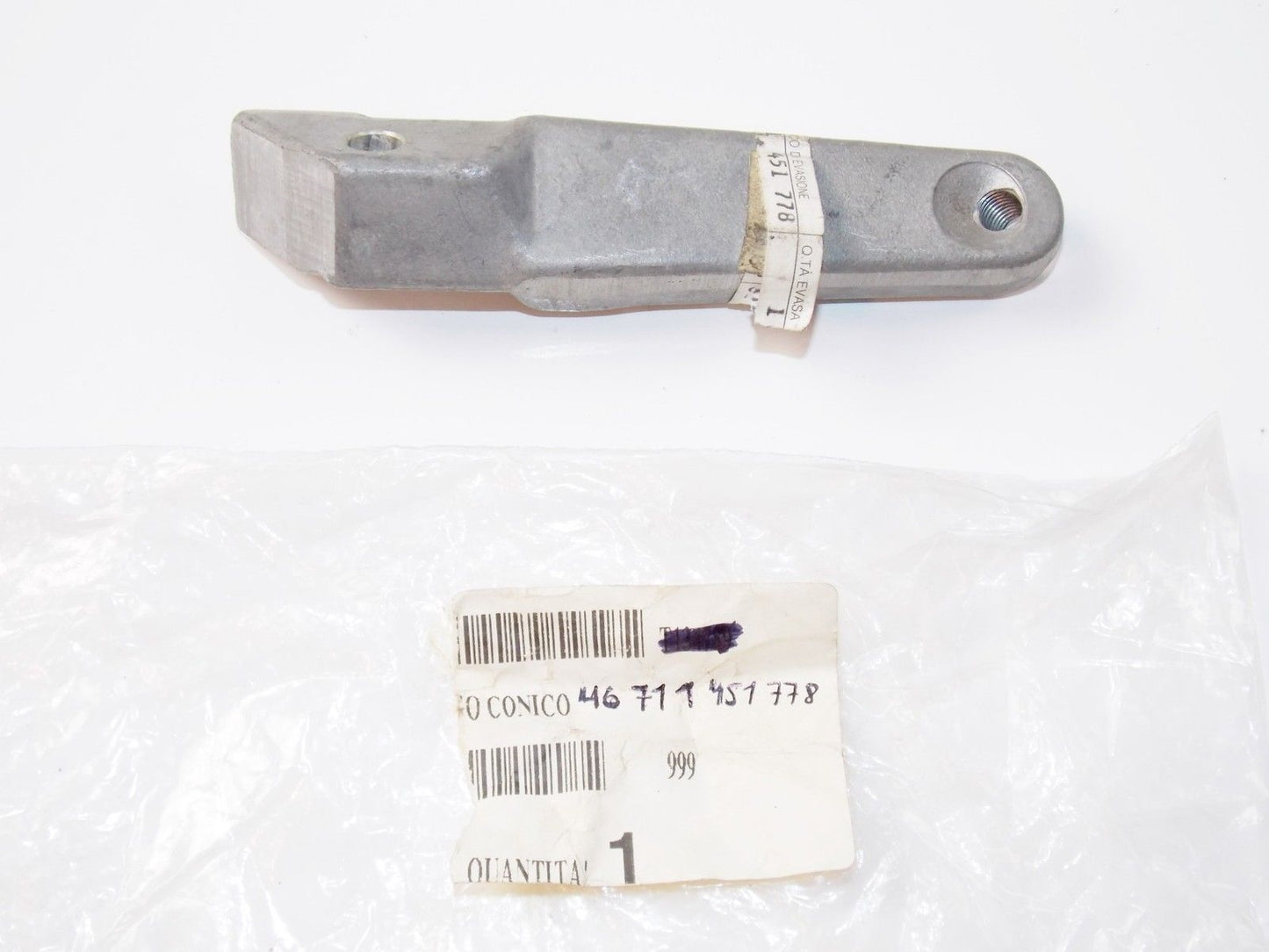 NOS OEM BMW K100/RT/RS FOOTREST RIGHT # 46711451778 - MotoRaider