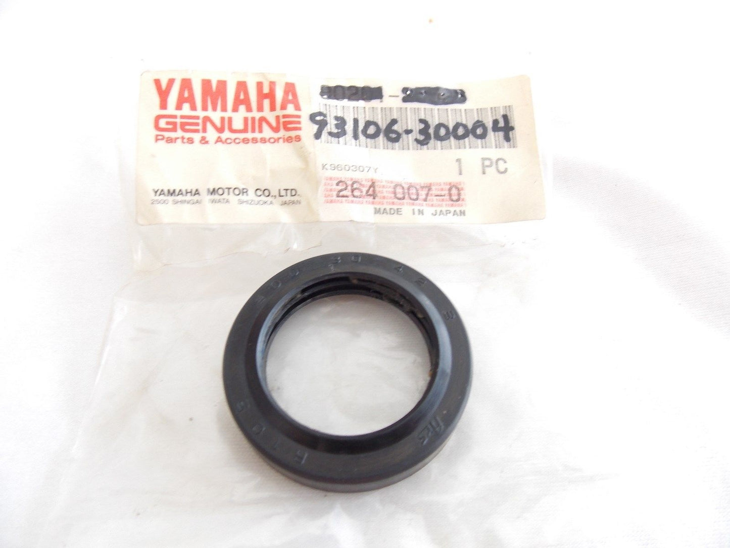 NOS YAMAHA 1962-2016 OIL SEAL DD-TYPE MJ2 MX100 XVS13 PW80 DT100 93106-30004 - MotoRaider