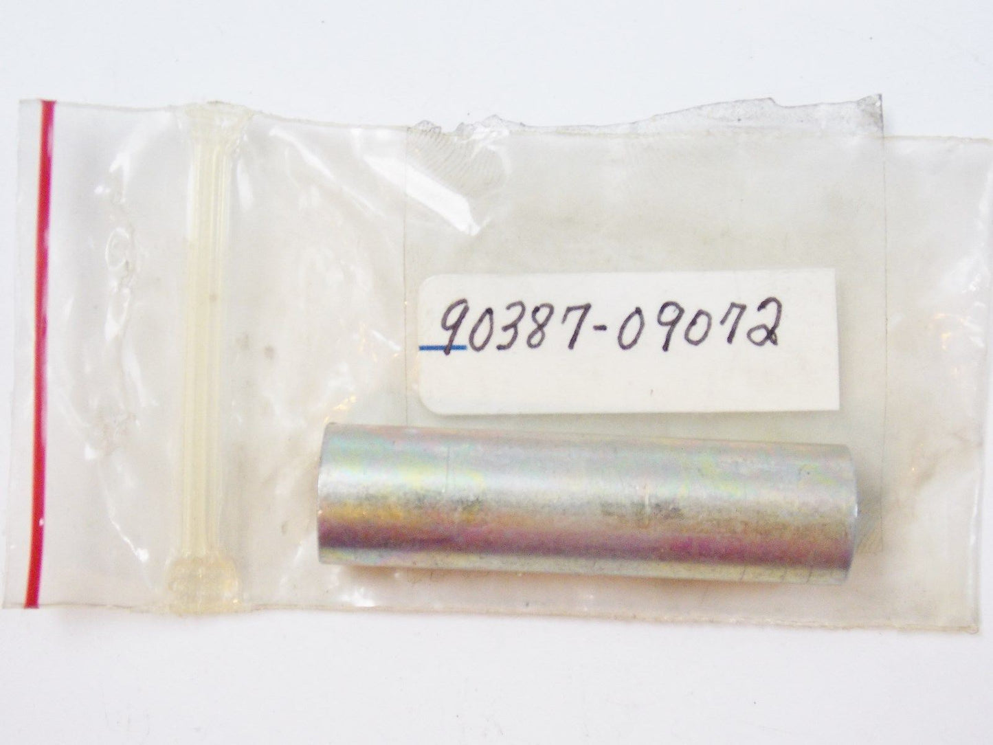 NOS OEM YAMAHA 1970 1971 1972 1973 BOLT XS1/2 TX650 90109-08189 - MotoRaider