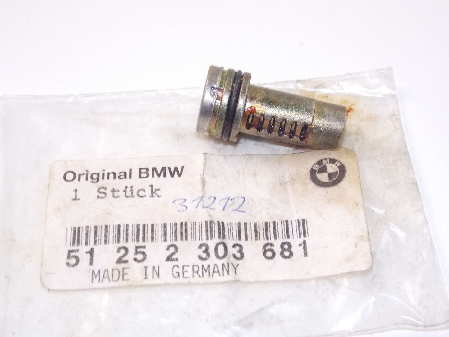 NOS BMW MOTORCYCLE CYLINDER LOCK LATCH LUGGAGE SUITECASE 51252303681 CODE 31212 - MotoRaider