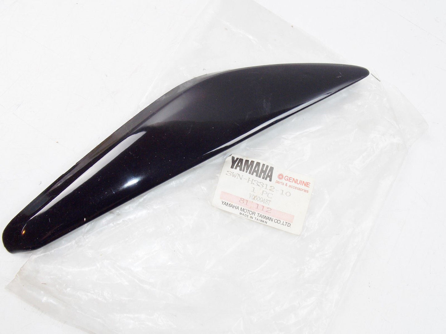 OEM GENUINE NEW YAMAHA SCOOTER 1991 CR50 LENS FLASHER 3WN-H3312-10 - MotoRaider