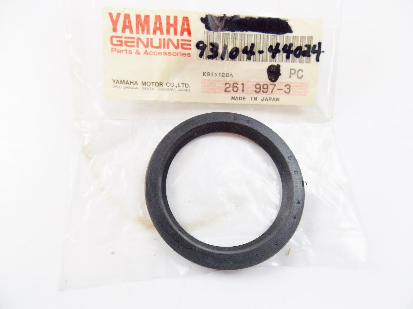 NOS OEM YAMAHA 1968 1969 1970 OIL SEAL SO-TYPE DT1 93104-44024 - MotoRaider