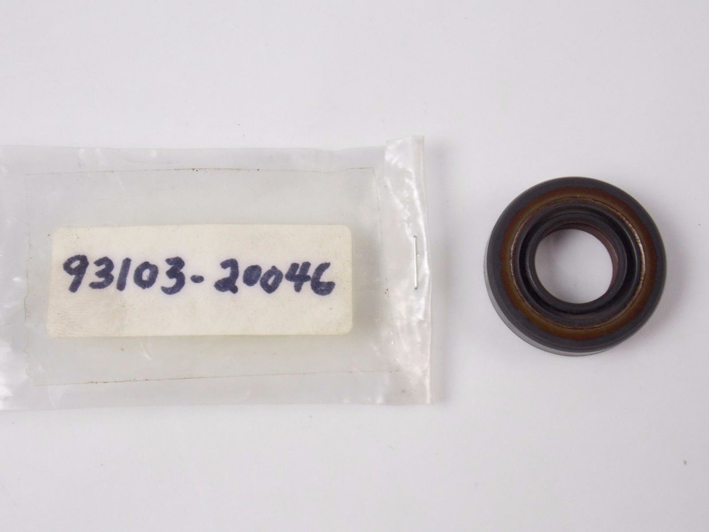 NOS YAMAHA 1967-1974 OIL SEAL SW-TYPE YR1/2 R3/5 TR2 TZ250 DS7 93103-20046 - MotoRaider