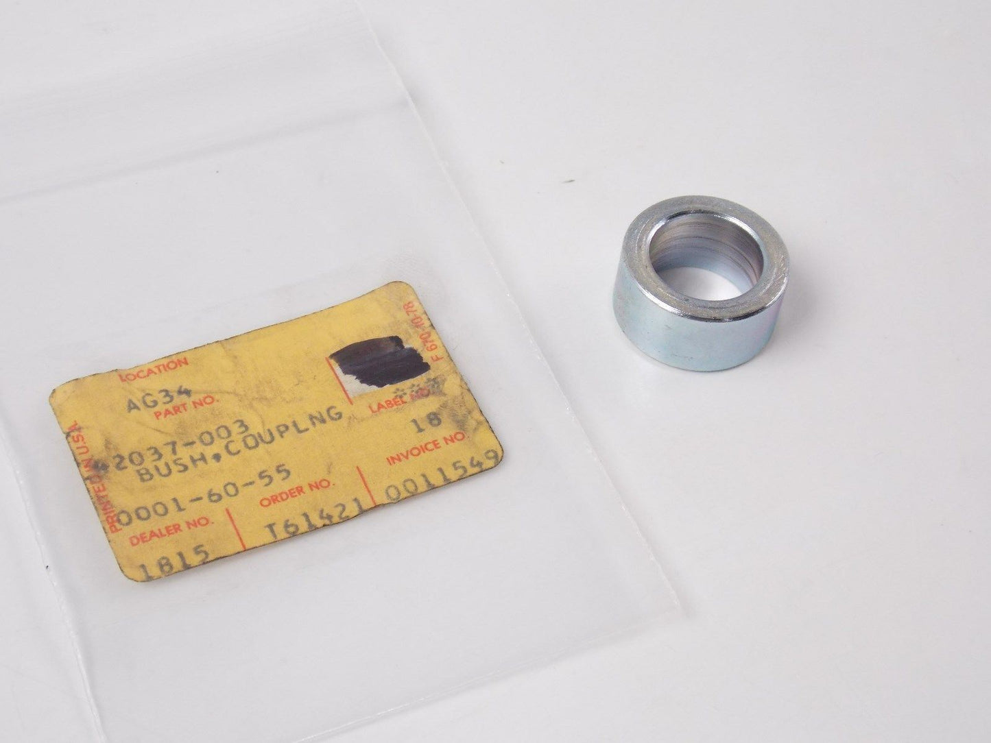 NOS OEM KAWASAKI 1969-2001 COUPLING OIL SEAL BUSH G3/4/5 KE100 KV100 42037-003 - MotoRaider