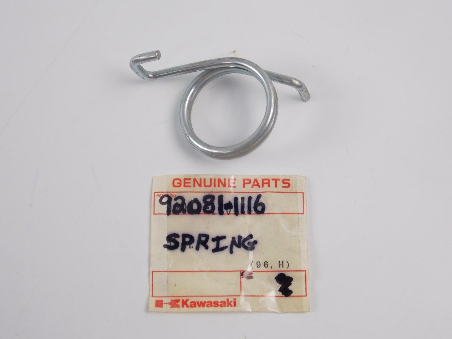 NOS OEM KAWASAKI 1979 1980 RIGHT BRAKE PEDAL SPRING KZ1000 92081-1116 - MotoRaider