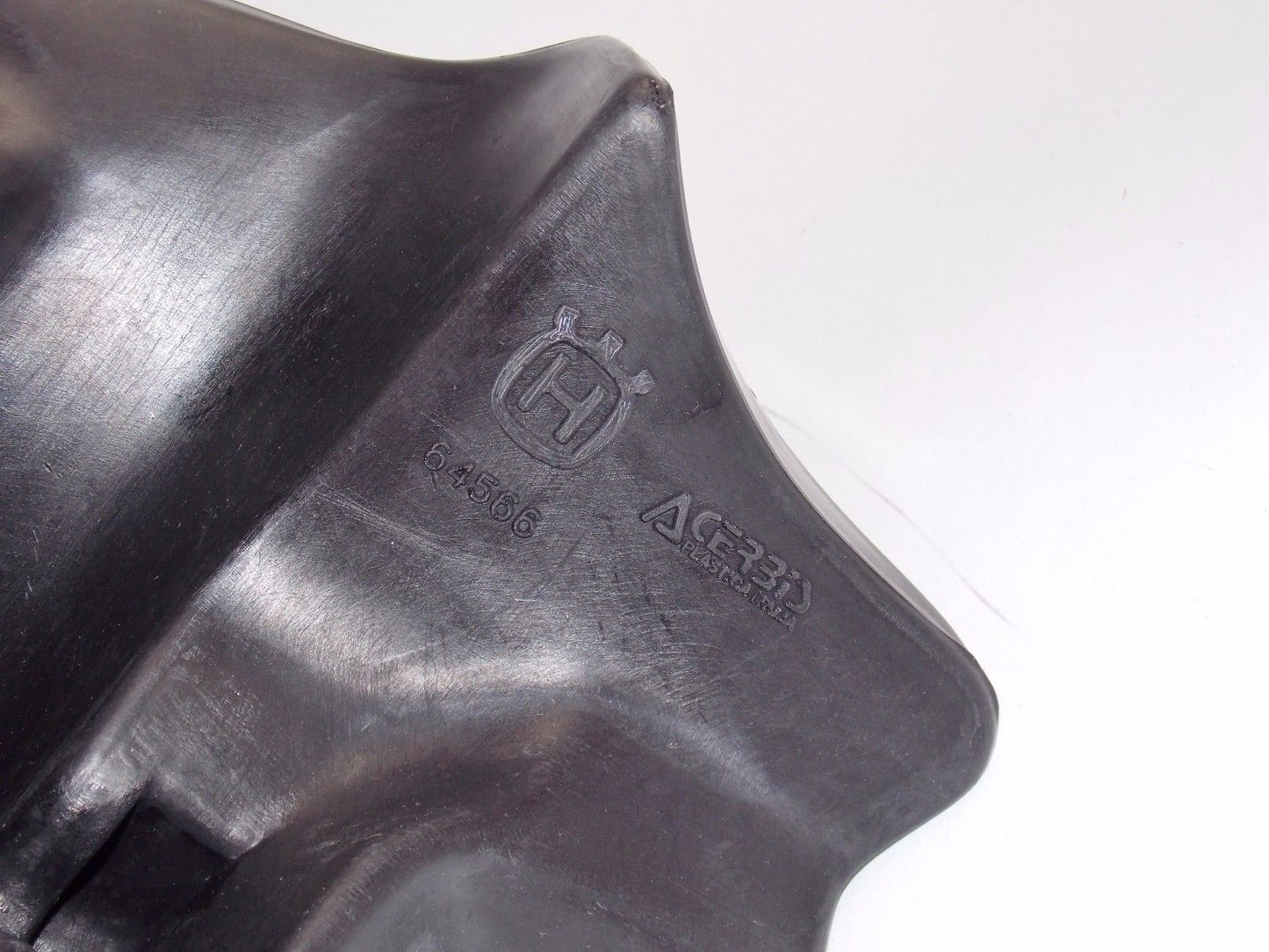 NOS 91-94 HUSQVARNA CR WR 125 250 360 FUEL GAS TANK ACERBIS BLACK PLASTIC 64566 - MotoRaider