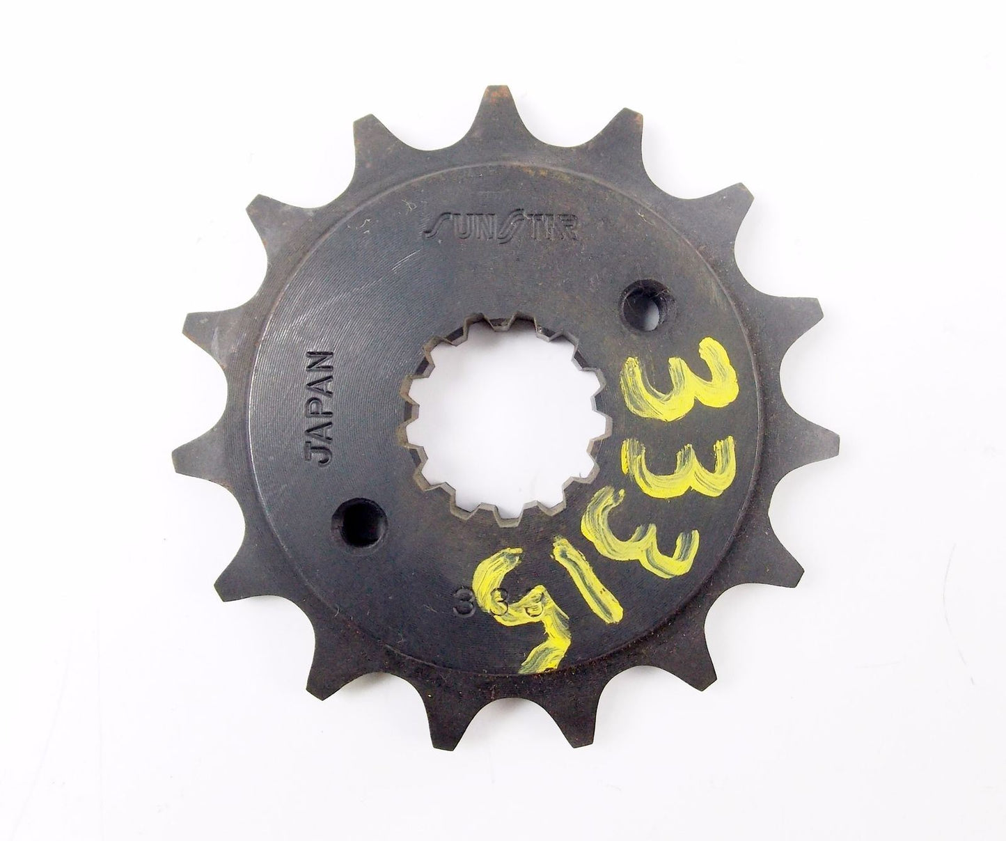 SUNSTAR FRONT SPROCKET 15T KAWASAKI ZX400 | SUZUKI GSF500 | YAMAHA FZR600 33315 - MotoRaider