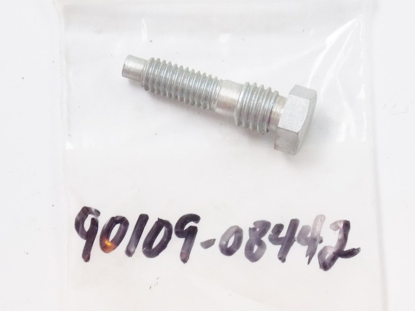 NOS OEM YAMAHA 1977-1990 BOLT YX600 FJ600 XJ550 XS750 90109-08442 - MotoRaider