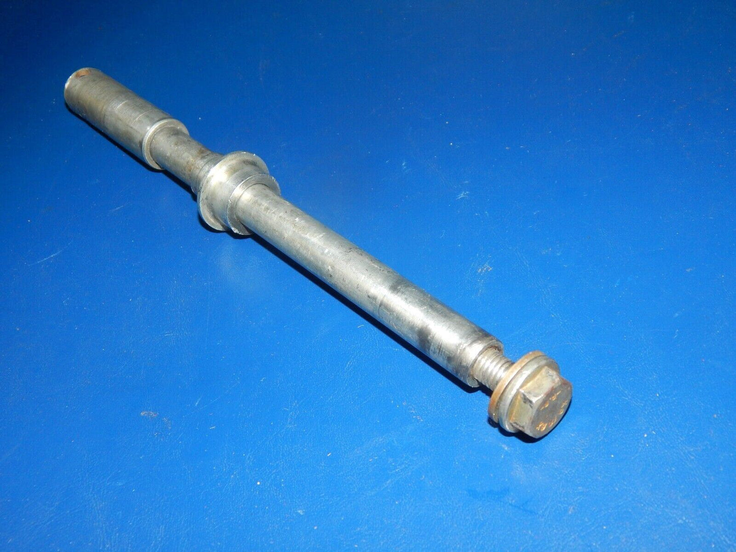 1992 KTM MXC250 VEGLIA SPEEDOMETER DRIVE FRONT WHEEL AXLE HOLE D=15mm 50-1407 8E - MotoRaider