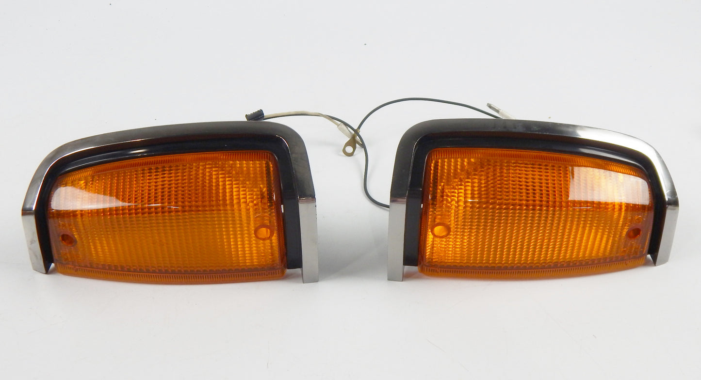 SEIMA RH/LH FRONT LIGHT RENAULT R14 1980 TURN SIGNAL BLINKER 10582701 10582801 - MotoRaider