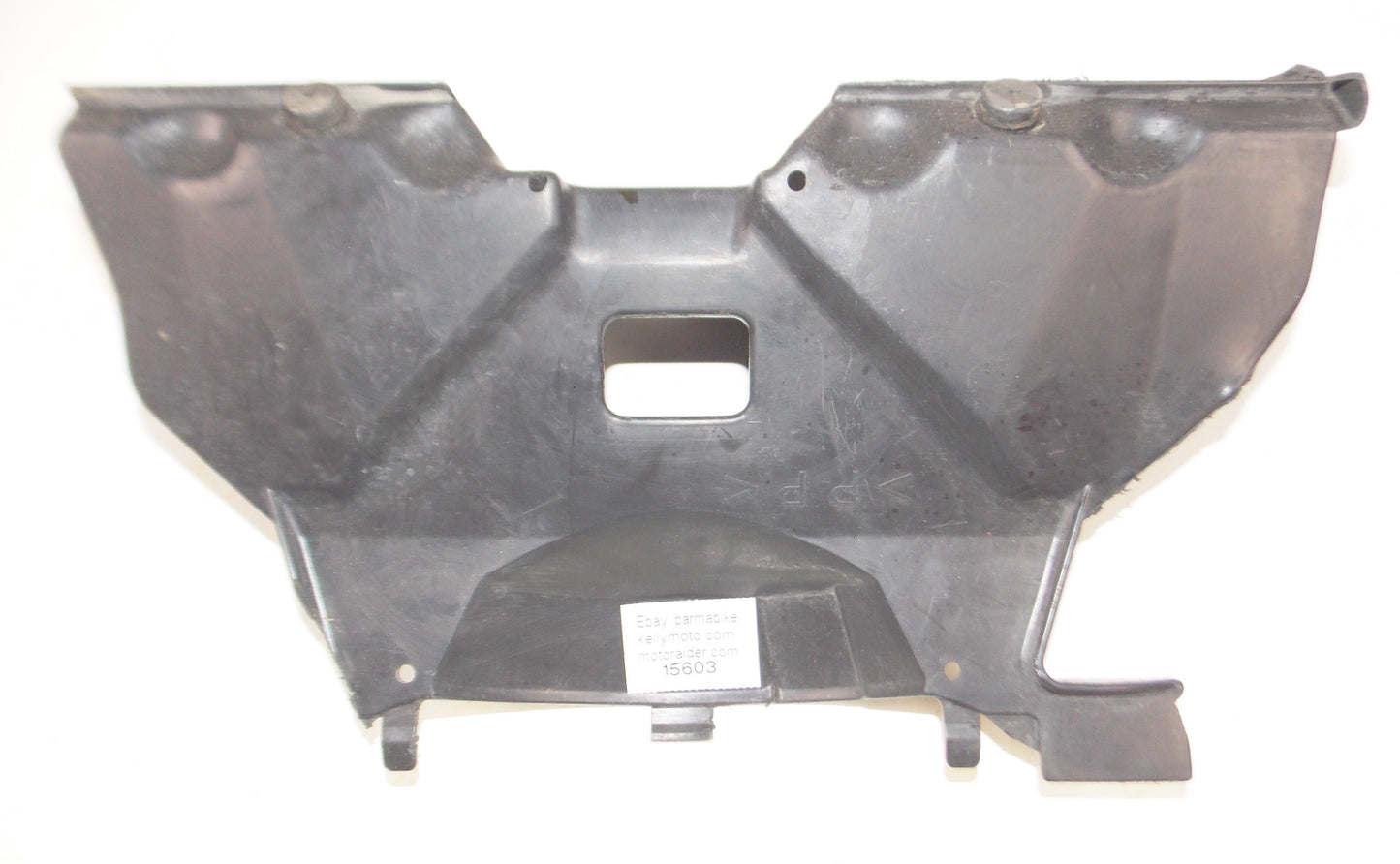 1994-1995 YAMAHA FZR 600R FRONT LOWER RADIATOR SHROUD COVER PANEL PROTECTOR - MotoRaider