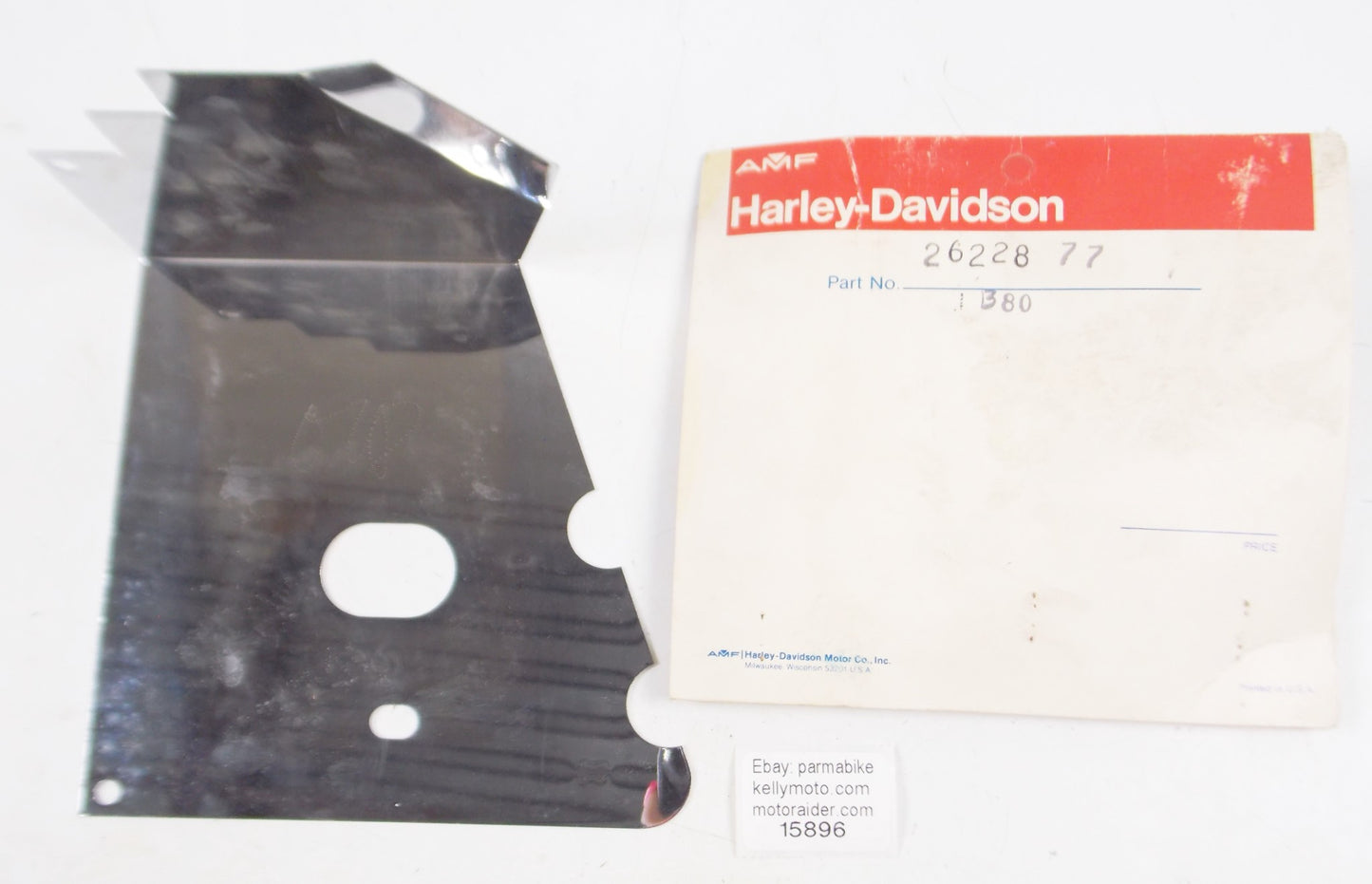 NOS OEM 1960-1976 HARLEY DAVIDSON FLH/ELECTRA GLIDE OIL PUMP COVER 26228-77 - MotoRaider