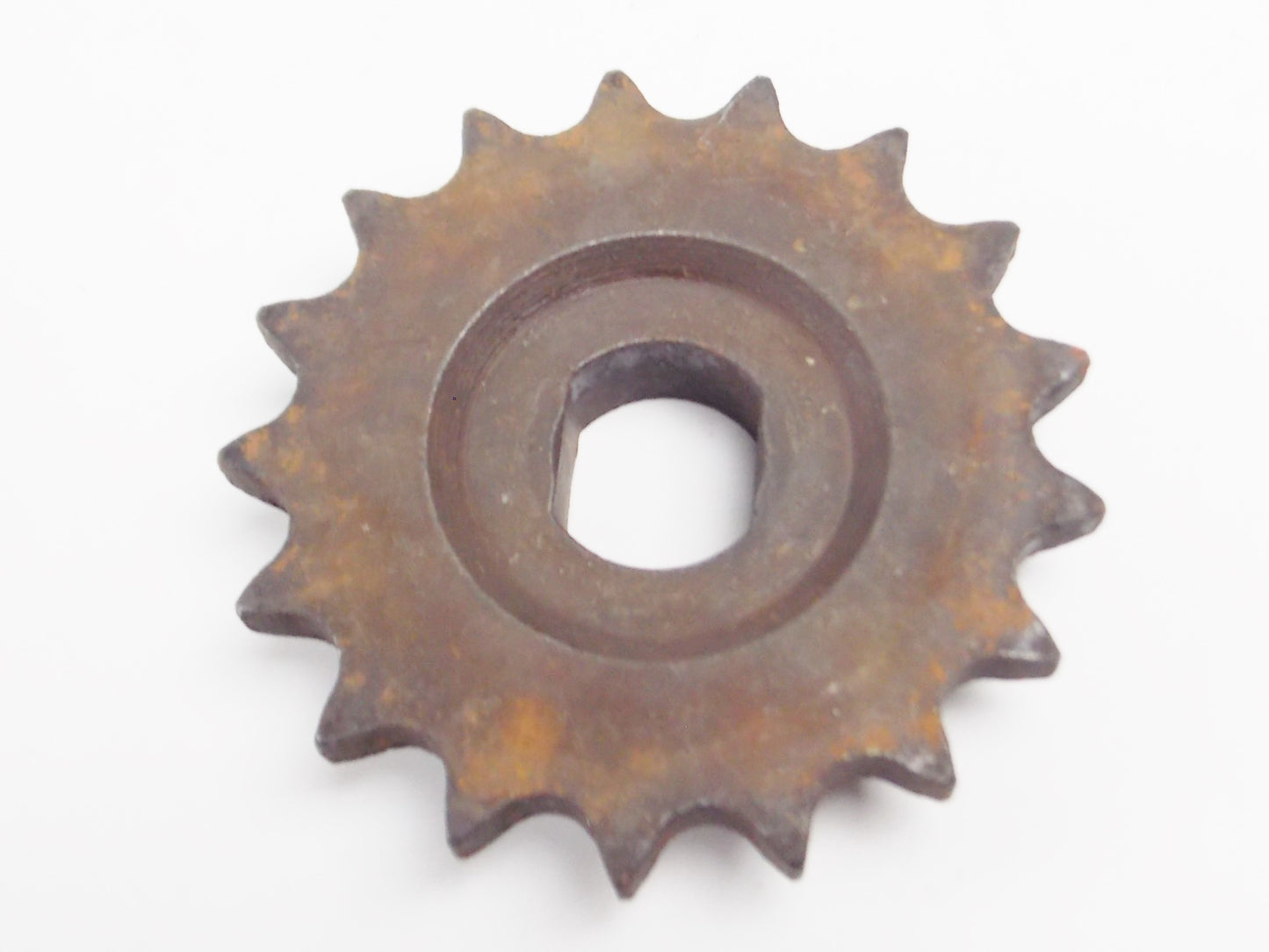 LAVERDA ZUNDAPP LZ 125 175 ENGINE MOTOR ZUNDAPP FRONT COUNTER SPROCKET 17T - MotoRaider