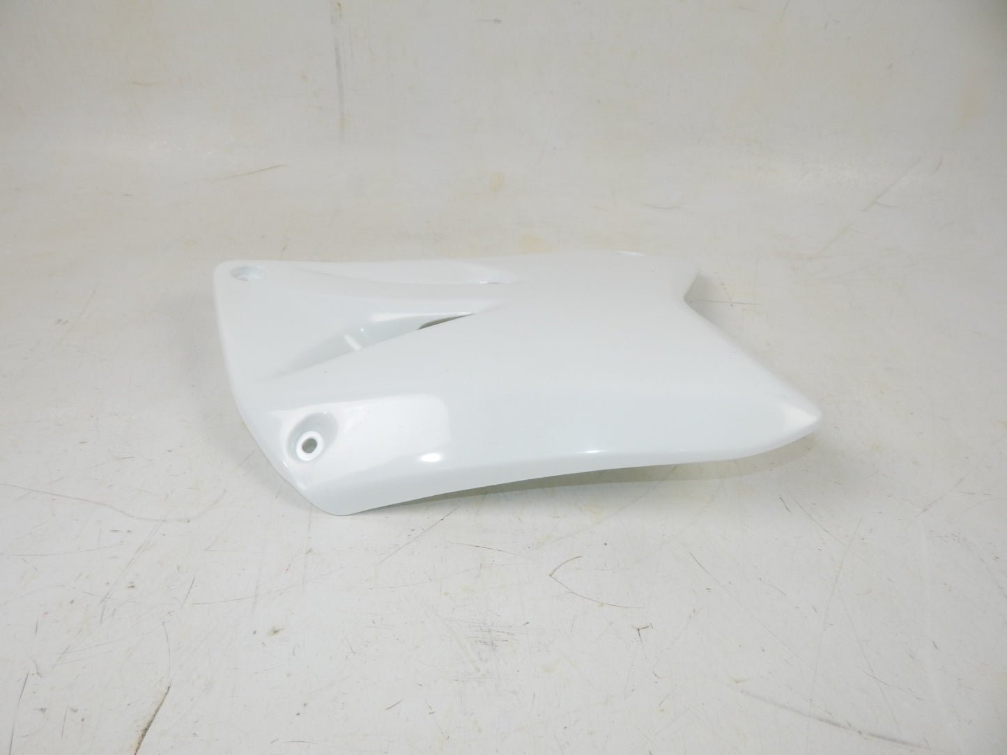UFO WHITE 041 RH LH RADIATOR COVER SHROUD SUZUKI RM85 2000-06 11-5799 SU03969041 - MotoRaider
