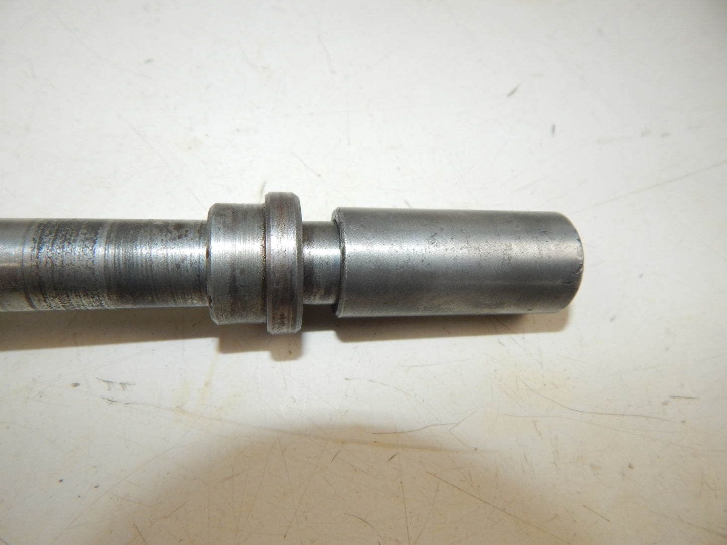1981 BETA TRAIL 125 FRONT WHEEL PIN BOLT AXLE+SPEEDOMETER GEAR DRIVE HURET - MotoRaider