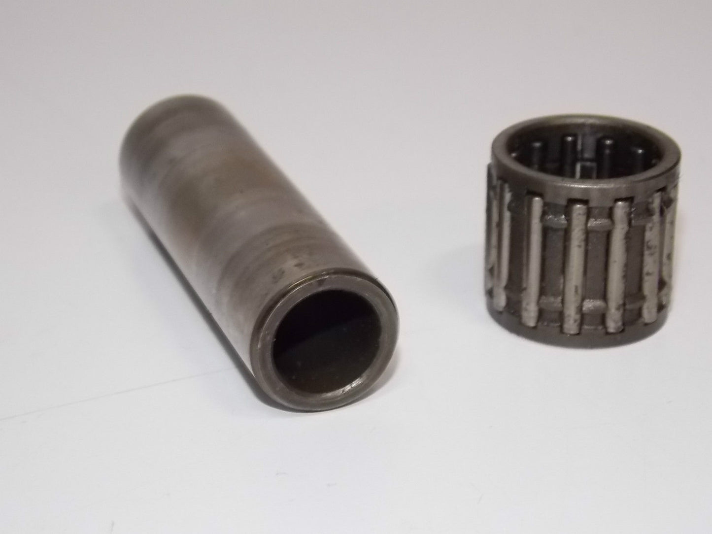 1983 Suzuki RM250D 83 RM250 RM250D PISTON WRIST PIN WITH NEEDLE BEARING - MotoRaider