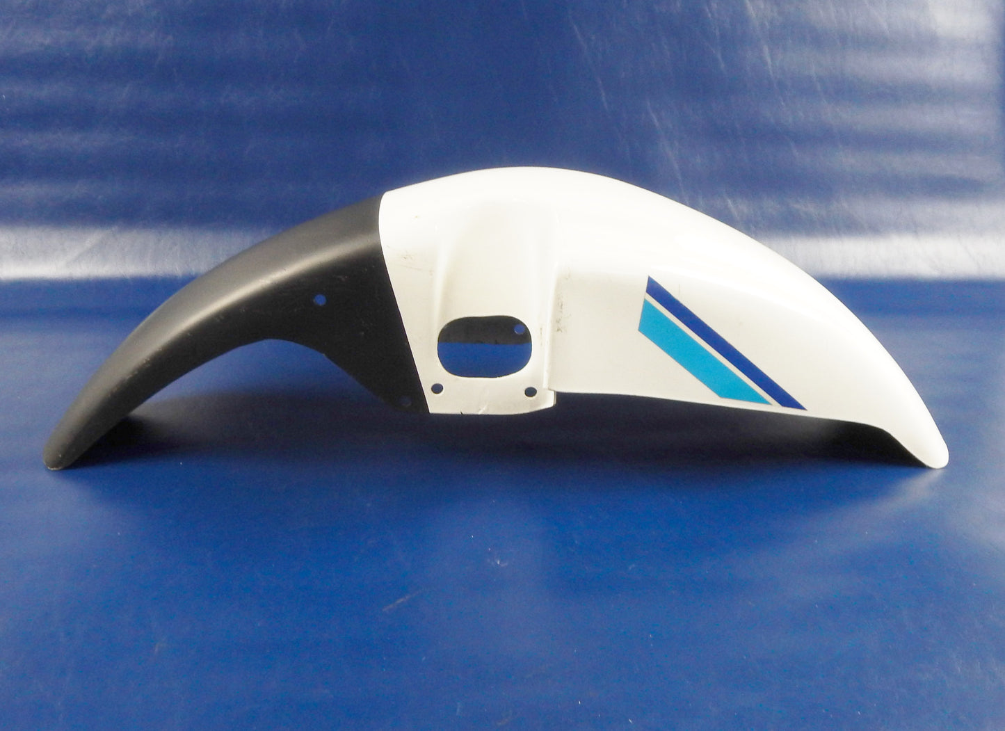 1980'S YAMAHA XT600-Z TENERE FIBERGLASS MUD GUARD LOW FRONT FENDER WHITE VINTAGE - MotoRaider