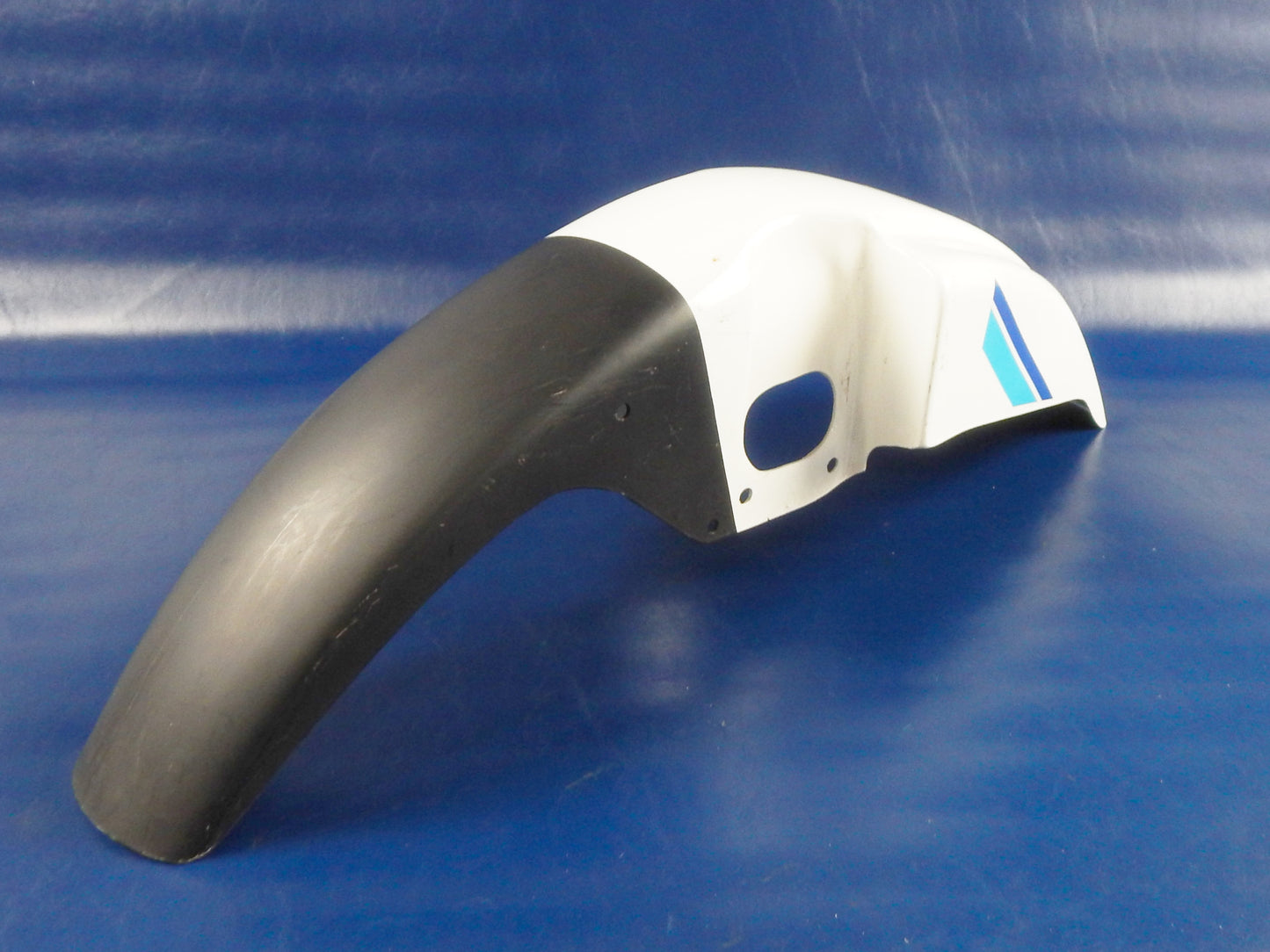 1980'S YAMAHA XT600-Z TENERE FIBERGLASS MUD GUARD LOW FRONT FENDER WHITE VINTAGE - MotoRaider