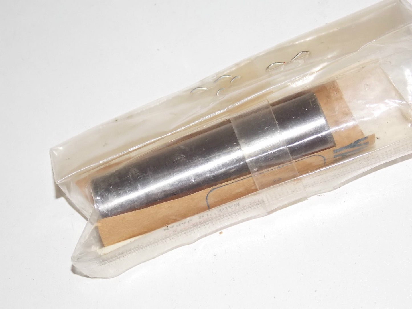 NOS NEW Yamaha 1996 1998 YZ80 YZ125 YZ250 WR250 PISTON PIN 2VM-11633-01 - MotoRaider
