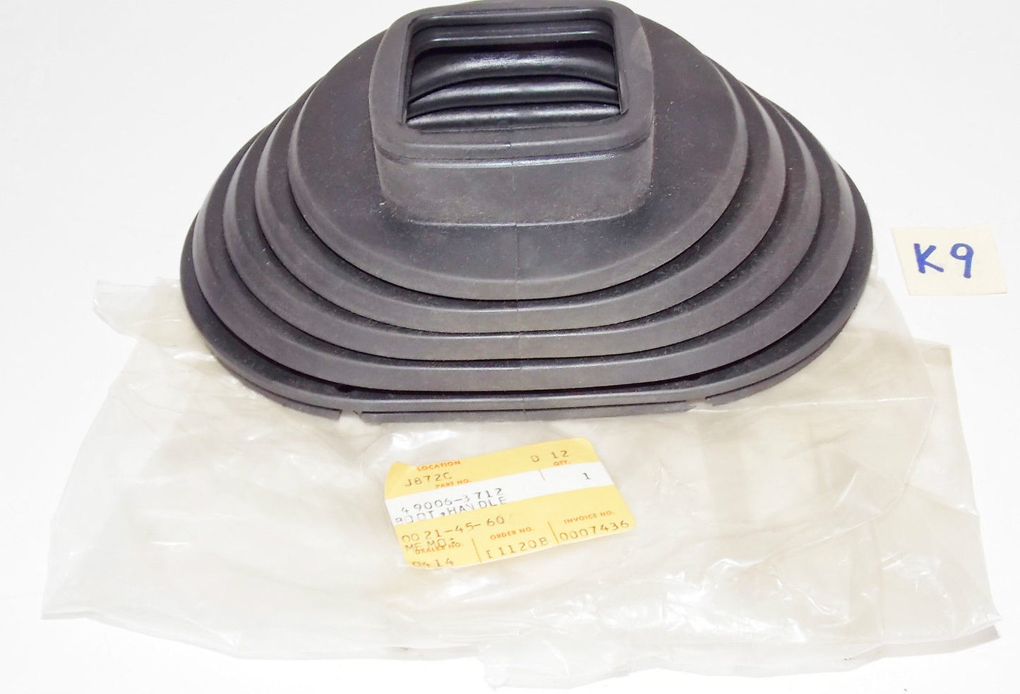 NOS KAWASKI JET SKI 1989 1990 1991 1992 JB650 HANDLEBAR RUBBER BOOT 49006-3712 - MotoRaider