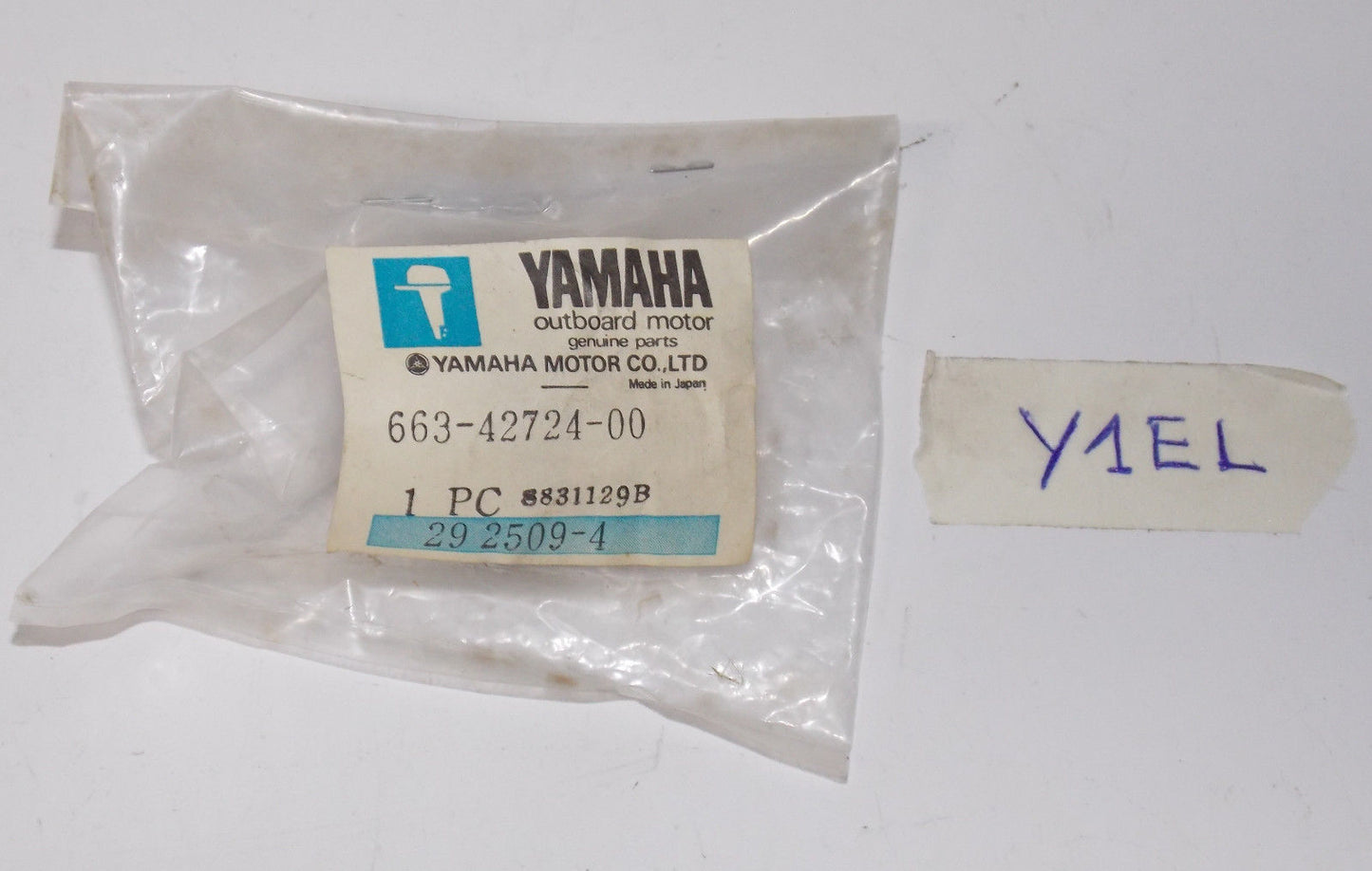 NOS YAMAHA GROMMET 1984-2006 90 ETLN CV 55 ELD C 75 TLRT E 48 MLHW 663-42724 - MotoRaider