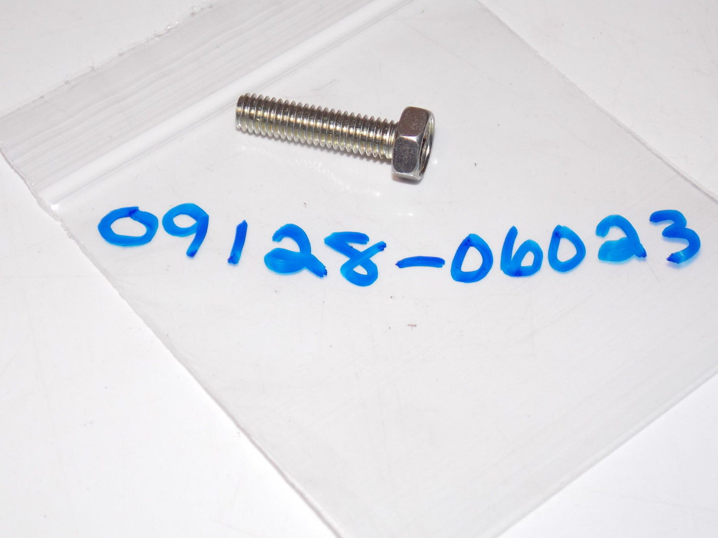 NOS SUZUKI 1982-1986 1989-1996 BOLT 6X20 GS550 GSX750 09128-06023 - MotoRaider