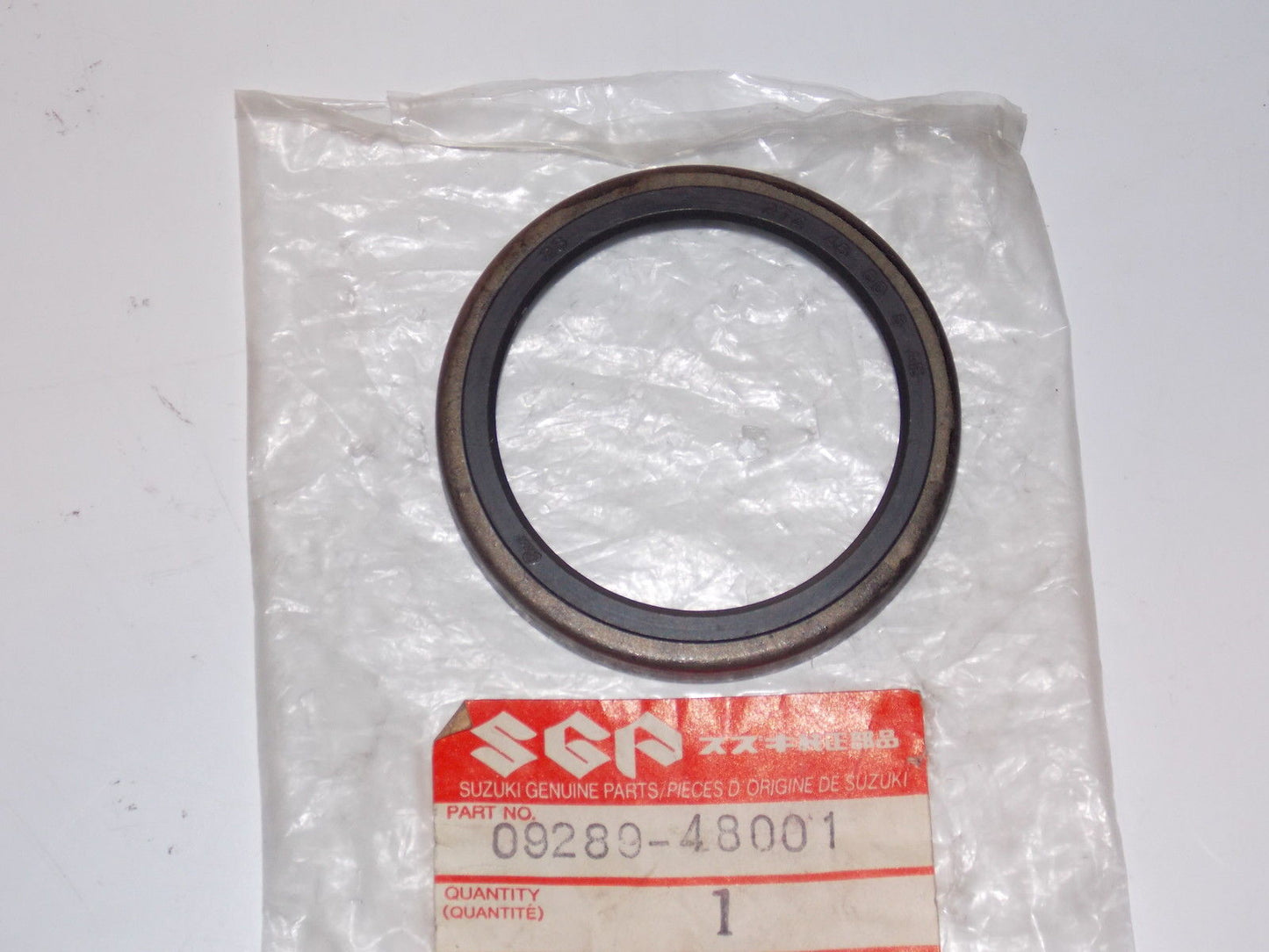 NOS SUZUKI 1977-1983 OIL SEAL 48X60X8 GS400 550 650 750 850 09289-48001 - MotoRaider
