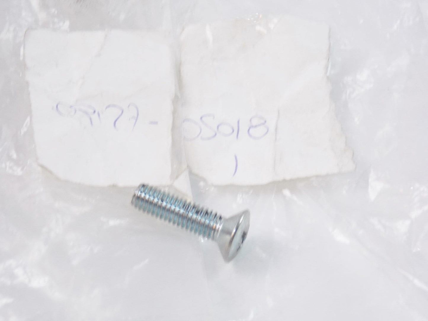NOS SUZUKI 1987-2009 SCREW VS1400 VS800 VS750 09127-05018 - MotoRaider