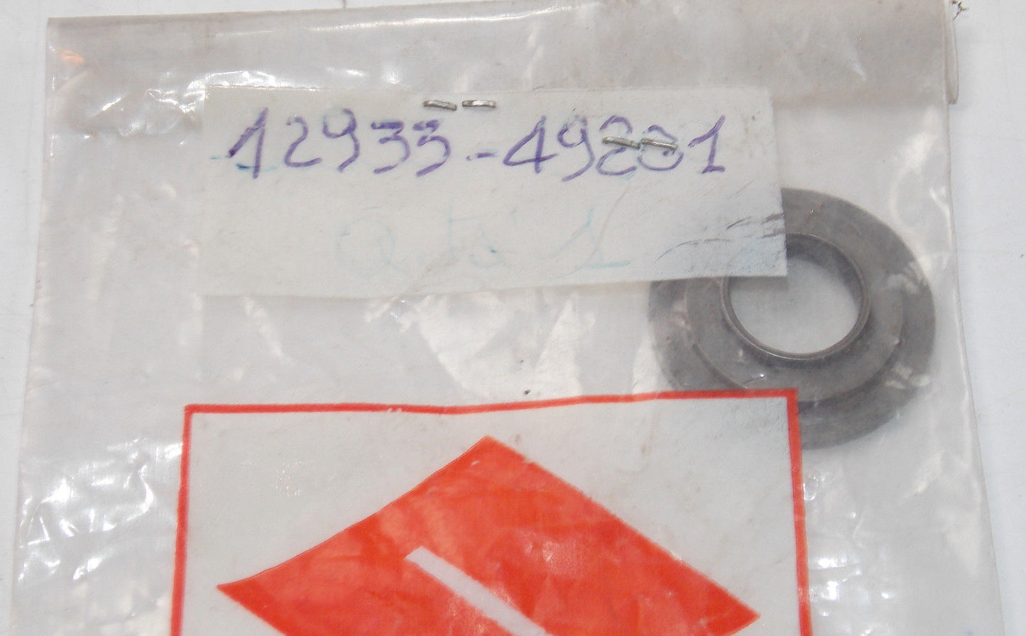 NOS SUZUKI 1991 2014 GN125 DR125 LT-4WDX DR200 VALVE SPRING SEAL 12933-49201 - MotoRaider
