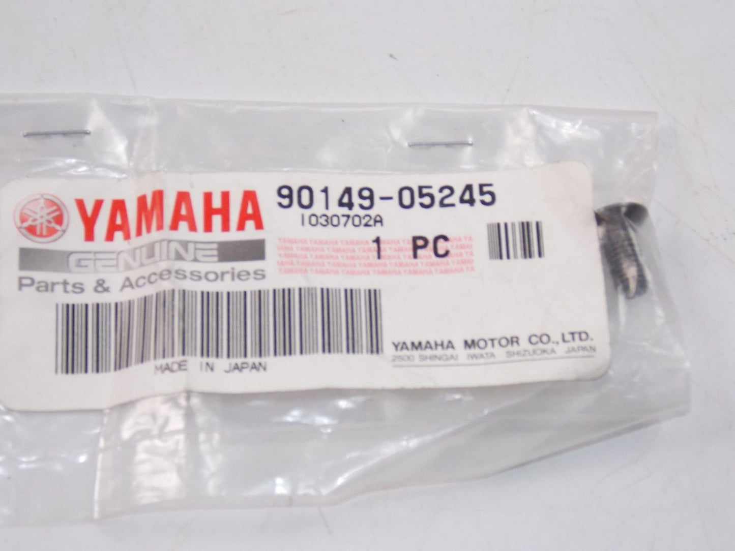 NOS YAMAHA 1989 1990 2009 SPECIAL SHAPE SCREW FZR600 XVS65 90149-05245 - MotoRaider