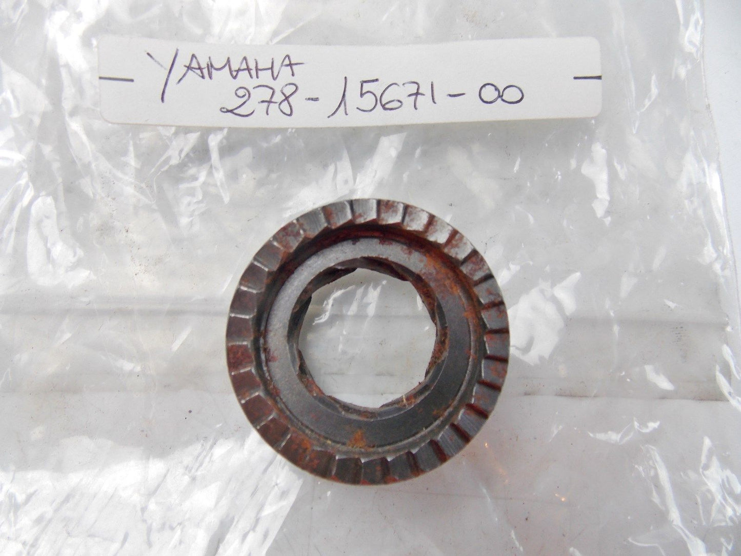 NOS YAMAHA 1970-1978 RATCHET WHEEL R5 RD250/350/400 278-15671-00 - MotoRaider