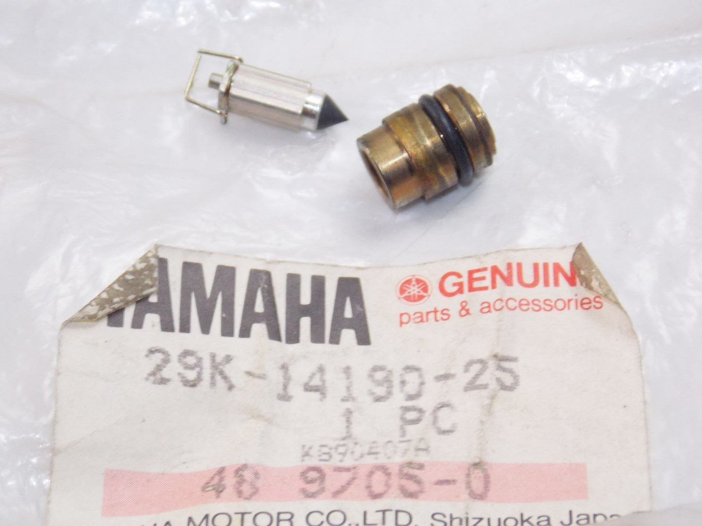 NOS YAMAHA 1983 NEEDLE VALVE ASSY RZ350 29K-14190-25 - MotoRaider